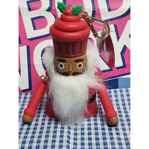 BBW Light Up Nutcracker PocketBac Holder | Backpack Purse Bag Luggage Keychain - Picture 1 of 2